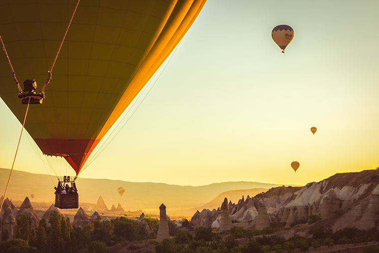 Plan a hot air balloon ride as a positive wellness resolution